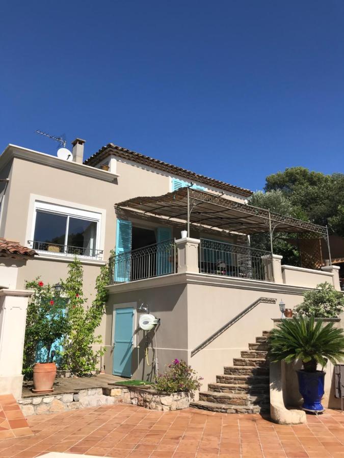 Appartement Les Trèfles à Hyères Extérieur photo