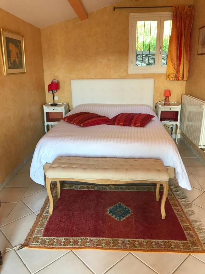 Appartement Les Trèfles à Hyères Extérieur photo